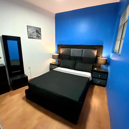Roomies Hostel - World Trade Center เม็กซิโกซิตี้ ภายนอก รูปภาพ