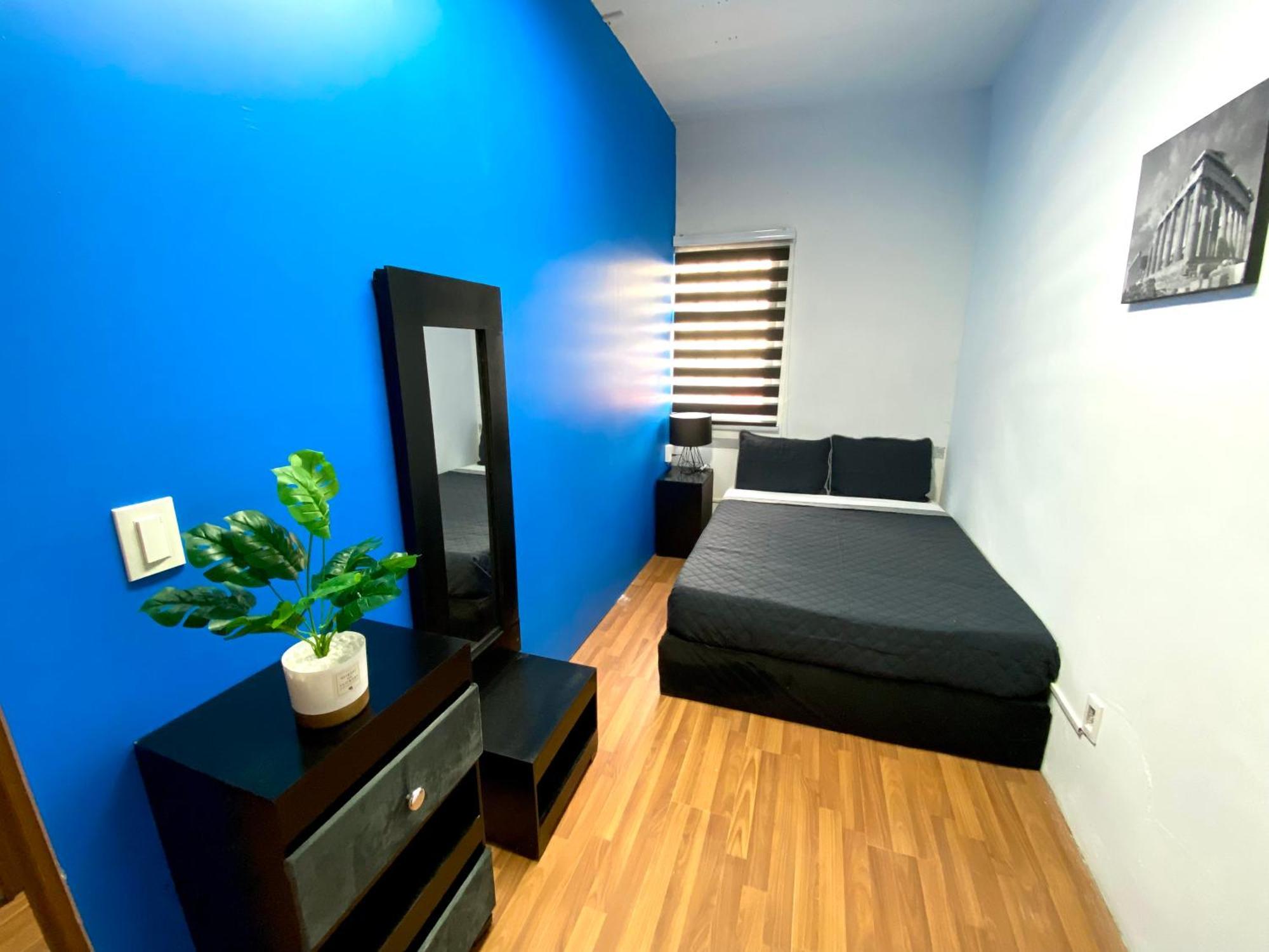 Roomies Hostel - World Trade Center เม็กซิโกซิตี้ ภายนอก รูปภาพ