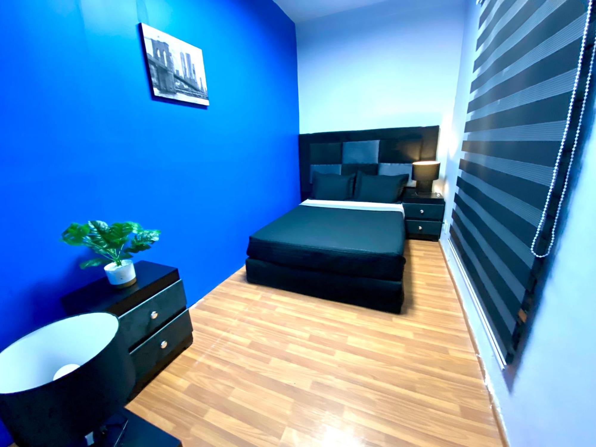 Roomies Hostel - World Trade Center เม็กซิโกซิตี้ ภายนอก รูปภาพ
